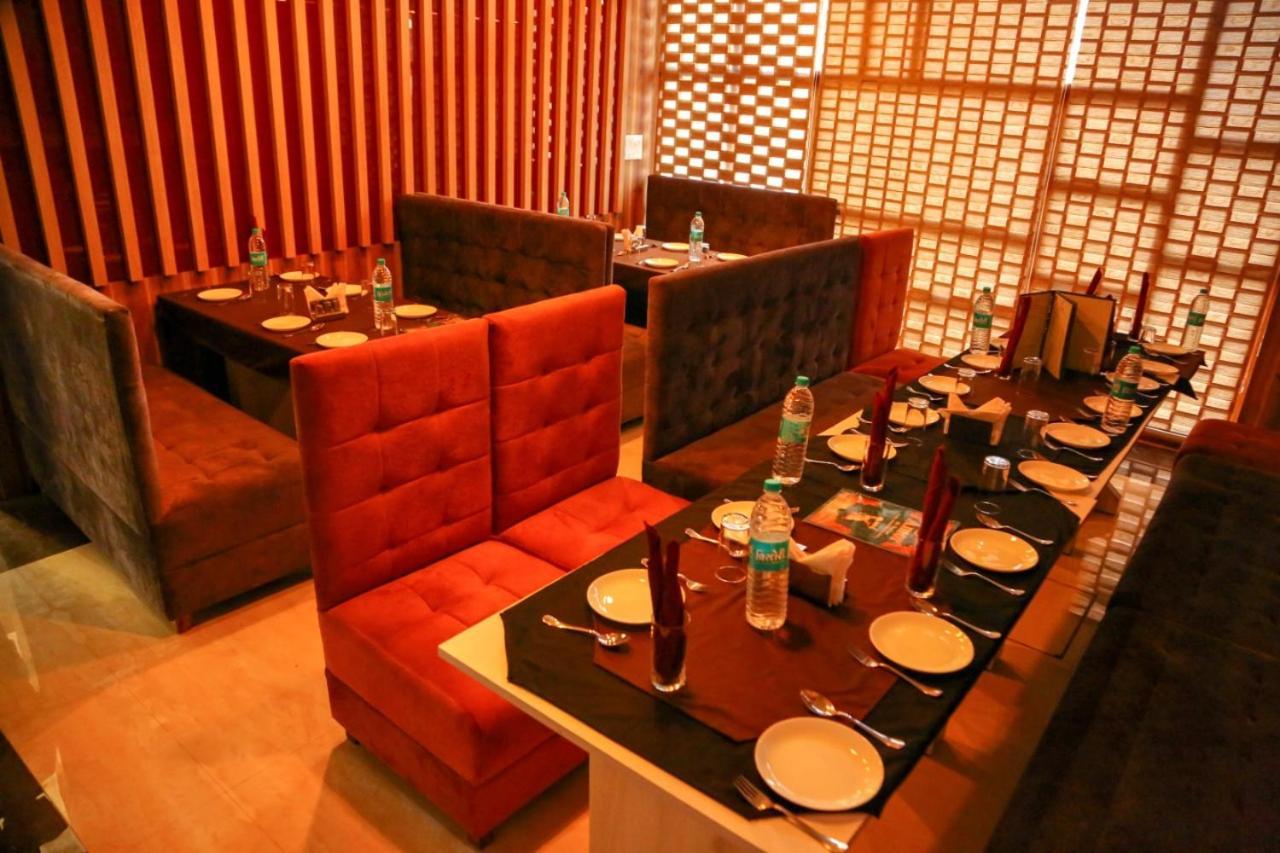 Amor Hotel Gangānagar Exterior photo